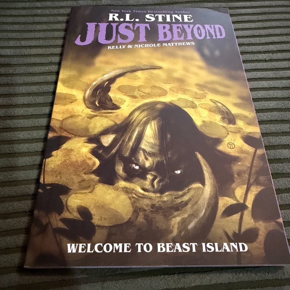 R.L. Stine Just Beyond Welcome to Beast Island Graphic Novel Paperback Horror